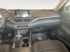 Used 2024  Nissan Altima 2&period;5 SV Sedan at Raceway Motors near Lufkin&comma; TX