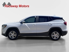 Used 2024  GMC Terrain FWD 4dr SLE at Raceway Motors near Lufkin&comma; TX