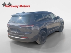 Used 2024  Jeep Grand Cherokee L Altitude 4x4 at Raceway Motors near Lufkin, TX