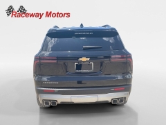 Used 2025  Chevrolet Traverse FWD 4dr LT w&sol;1LT at Raceway Motors near Lufkin&comma; TX