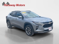 Used 2025  Chevrolet Trax FWD 4dr LT at Raceway Motors near Lufkin&comma; TX
