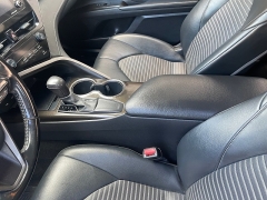 Used 2021  Toyota Camry SE Auto at Raceway Motors near Lufkin, TX