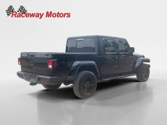 Used 2022  Jeep Gladiator Altitude 4x4 at Raceway Motors near Lufkin&comma; TX