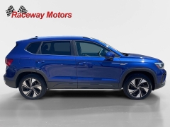 Used 2023  Volkswagen Taos SE 4MOTION at Raceway Motors near Lufkin&comma; TX