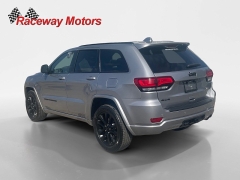 Used 2021  Jeep Grand Cherokee Laredo X 4x4 at Raceway Motors near Lufkin&comma; TX