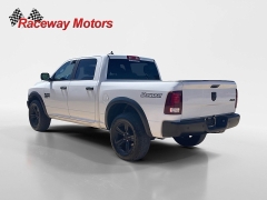 Used 2022  Ram 1500 Classic 4WD Warlock Crew Cab 5'7" Box at Raceway Motors near Lufkin&comma; TX