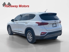 Used 2020  Hyundai Santa Fe 4d SUV FWD SE 2&period;4L at Raceway Motors near Lufkin&comma; TX