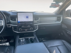 Used 2024  Ford Expedition XLT 4x4 at Raceway Motors near Lufkin&comma; TX