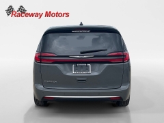 Used 2023  Chrysler Pacifica Touring L FWD at Raceway Motors near Lufkin&comma; TX