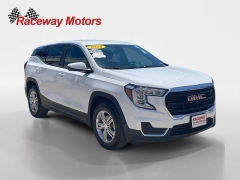 Used 2024  GMC Terrain FWD 4dr SLE at Raceway Motors near Lufkin&comma; TX