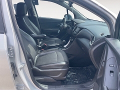 Used 2021  Chevrolet Trax FWD 4dr LT at Raceway Motors near Lufkin&comma; TX