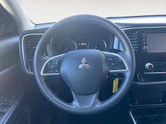 Used 2020  Mitsubishi Outlander 4d SUV FWD ES at Raceway Motors near Lufkin&comma; TX