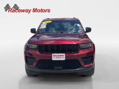 Used 2024  Jeep Grand Cherokee Altitude 4x2 at Raceway Motors near Lufkin&comma; TX