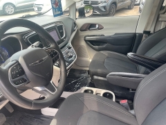 Used 2023  Chrysler Voyager LX FWD at Raceway Motors near Lufkin&comma; TX