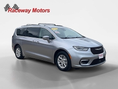 Used 2021  Chrysler Pacifica Touring L FWD at Raceway Motors near Lufkin&comma; TX