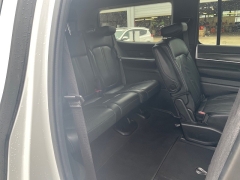 Used 2024  Jeep Wagoneer Series II 4x2 at Raceway Motors near Lufkin&comma; TX