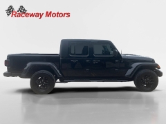 Used 2022  Jeep Gladiator Altitude 4x4 at Raceway Motors near Lufkin&comma; TX
