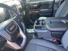Used 2021  GMC Sierra 1500 2WD Crew Cab 147" Elevation at Raceway Motors near Lufkin&comma; TX