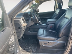 Used 2024  Ford Expedition XLT 4x4 at Raceway Motors near Lufkin&comma; TX