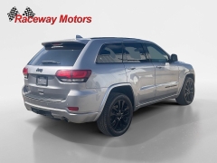 Used 2021  Jeep Grand Cherokee Laredo X 4x4 at Raceway Motors near Lufkin&comma; TX