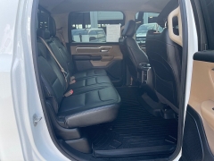 Used 2019  Ram 1500 2WD Crew Cab Big Horn&sol;Lone Star at Raceway Motors near Lufkin&comma; TX