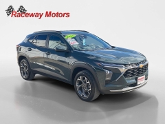 Used 2025  Chevrolet Trax FWD 4dr LT at Raceway Motors near Lufkin, TX