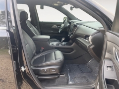 Used 2023  Chevrolet Traverse FWD 4dr LT Leather at Raceway Motors near Lufkin&comma; TX