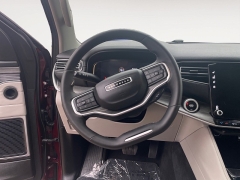 Used 2024  Jeep Wagoneer Series II 4x2 at Raceway Motors near Lufkin&comma; TX