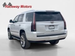 Used 2019  Cadillac Escalade 4d SUV RWD Luxury at Raceway Motors near Lufkin&comma; TX