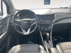 Used 2021  Chevrolet Trax FWD 4dr LT at Raceway Motors near Lufkin&comma; TX