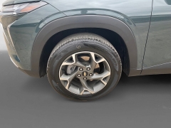 Used 2025  Chevrolet Trax FWD 4dr LT at Raceway Motors near Lufkin&comma; TX