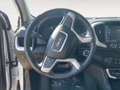 Used 2024  GMC Terrain FWD 4dr SLT at Raceway Motors near Lufkin, TX