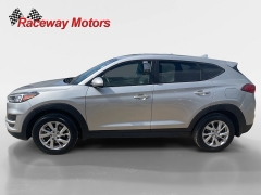 Used 2021  Hyundai Tucson SE FWD at Raceway Motors near Lufkin&comma; TX