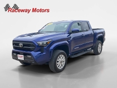 Used 2024  Toyota Tacoma 4WD SR5 Double Cab 5ft Bed AT at Raceway Motors near Lufkin&comma; TX