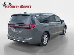 Used 2023  Chrysler Pacifica Touring L FWD at Raceway Motors near Lufkin&comma; TX