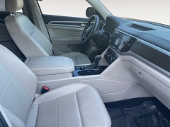 Used 2022  Volkswagen Atlas 3.6L V6 SE w/Technology 4MOTION at Raceway Motors near Lufkin, TX