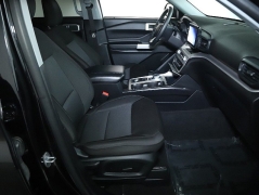 Used 2022  Ford Explorer XLT 4WD at DriveNow Mayfield near Mayfield Heights&comma; OH