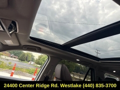 Used 2024  Honda Pilot Elite AWD at DriveNow Mayfield near Mayfield Heights&comma; OH