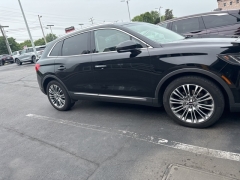 Used 2016 Lincoln MKX 4d SUV AWD Reserve at Drive Now Westlake near Westlake, OH