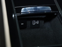 Used 2024  Lincoln Corsair Reserve AWD at DriveNow Mayfield near Mayfield Heights&comma; OH