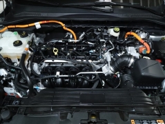 Used 2024 Ford Escape Hybrid Platinum AWD at DriveNow Mayfield near Mayfield Heights, OH