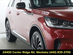 Used 2025  Lincoln Aviator Reserve AWD at DriveNow Mayfield near Mayfield Heights&comma; OH