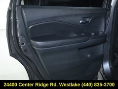 Used 2017  Honda Pilot 4d SUV AWD Elite at Drive Now Westlake near Westlake&comma; OH