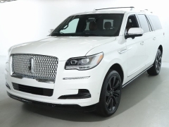 Used 2023 Lincoln Navigator L Reserve 4x4 at Drive Now Westlake near Westlake, OH