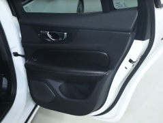 Used 2022  Volvo S60 Recharge T8 eAWD PHEV at Drive Now Westlake near Westlake&comma; OH