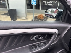 Used 2014  Ford Taurus 4d Sedan SEL V6 at Drive Now Westlake near Westlake, OH