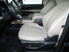 Used 2023  Ford Expedition Limited 4x4 at Drive Now Westlake near Westlake&comma; OH
