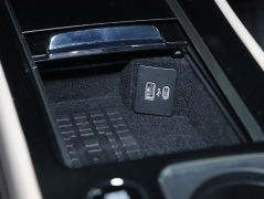 Used 2024  Lincoln Corsair Premiere AWD at Drive Now Westlake near Westlake&comma; OH