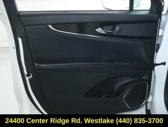 Used 2023  Lincoln Nautilus Reserve AWD at DriveNow Mayfield near Mayfield Heights&comma; OH