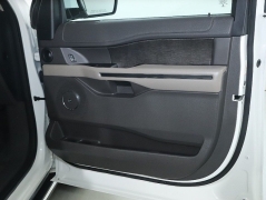 Used 2021  Ford Expedition Limited 4x4 at DriveNow Mayfield near Mayfield Heights&comma; OH